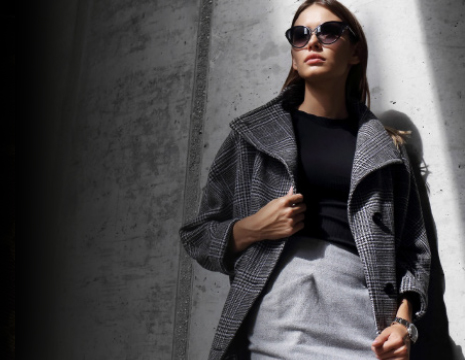 Designer- und Markenmode aus Geschäfts- und Lagerauflösungen