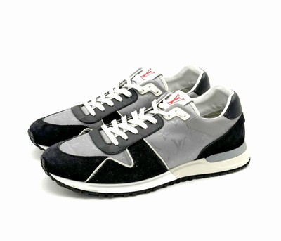 LOUIS VUITTON RUN AWAY SNEAKER VINTAGE J25 -Veloursleder / Leder ...