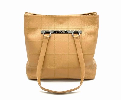 CHANEL  Shoulder Bag