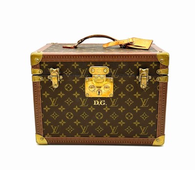 LOUIS VUITTON  Kosmetikkoffer