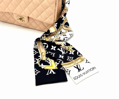 LOUIS VUITTON SEIDEN- TUCH VINTAGE N25 Das Louis Vuitton Tuch lässt sich um den ...