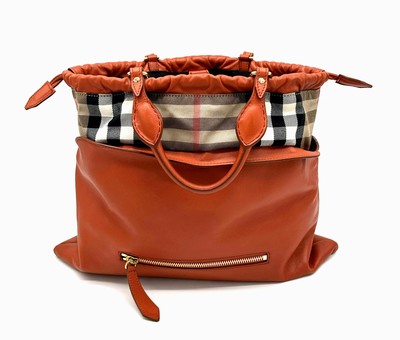 BURBERRY TASCHE VINTAGE D25 -Breite: 44 cm -Höhe: 36 ...