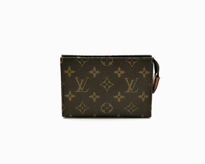 LOUIS VUITTON  Mini Pochette Toilette