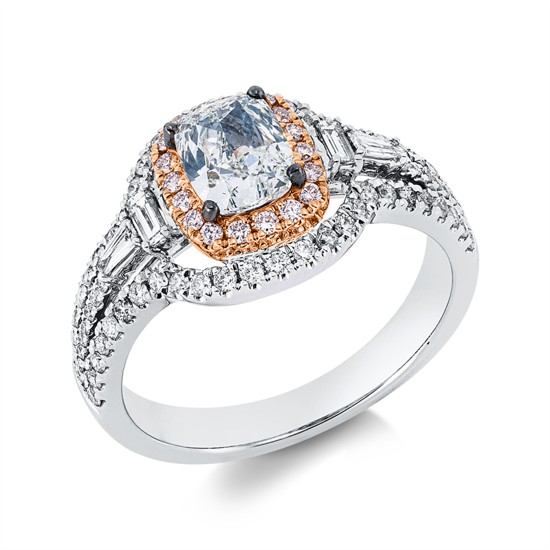 Image 90001778 - Ring 18 kt WG RG, 4 Baguette 0,16 ct, TW-si, 66 Brillanten 0,39 ct, TW-si, 1 Cushion 1,07 ...