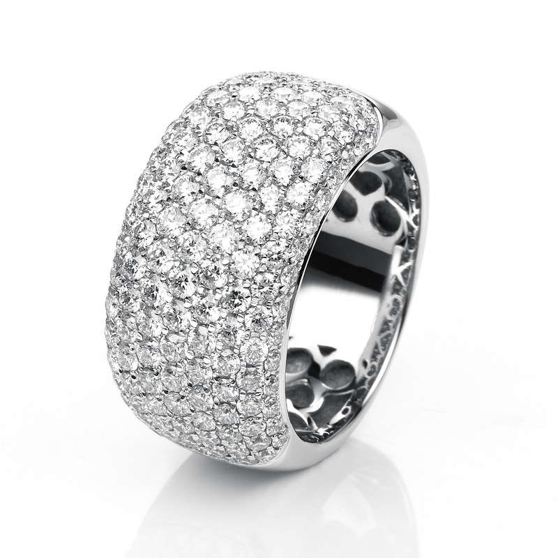 Image 90002006 - Ring 18 kt WG, 149 Brillanten 2,26 ct, TW-vsi, B:11,7 mm, ...