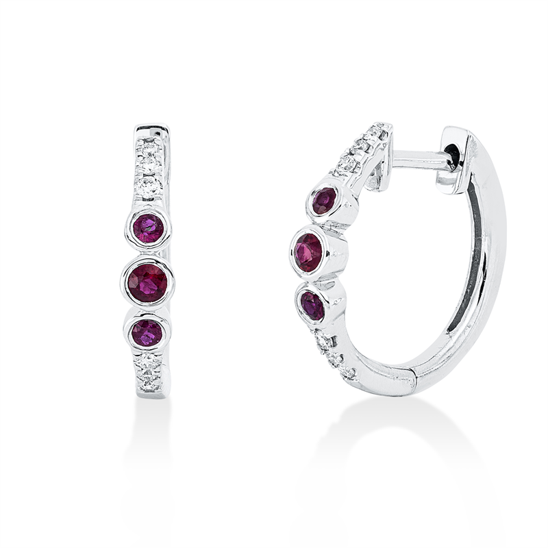 Image 90007679 - Creolen 14 kt WG, 8 Brillanten 0,06 ct, TW-si, 4 Brillanten 0,03 ct, TW-si, 6 Rubine 0,18 ...