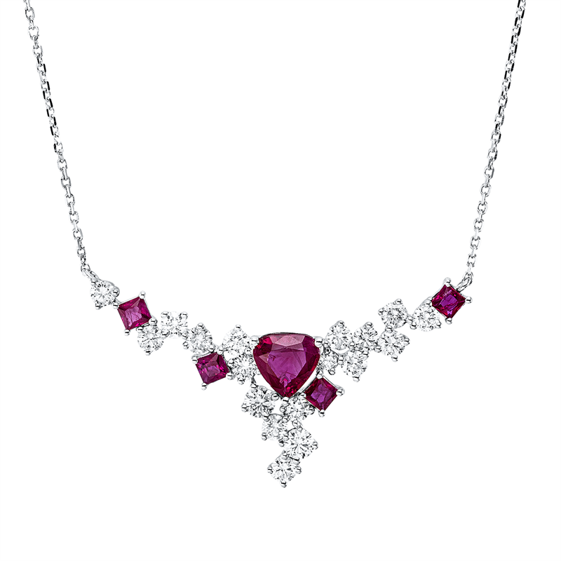 Image 90009200 - Collier 18 kt WG, 18 Brillanten 1,34 ct, W-pi, 4 Rubine 0,54 ct rot, 1 Rubin 0,94 ct rot, ...