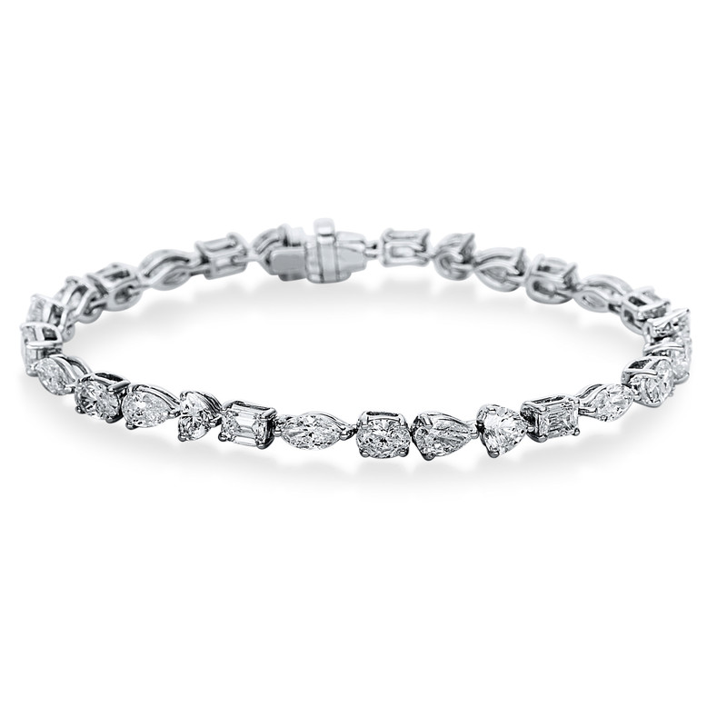 Image 90010610 - Armband 18 kt WG, 6 Herzschl. 1,95 ct, F-vvs, 6 Navette 1,84 ct, F-vvs, 5 Oval 1,52 ct, ...